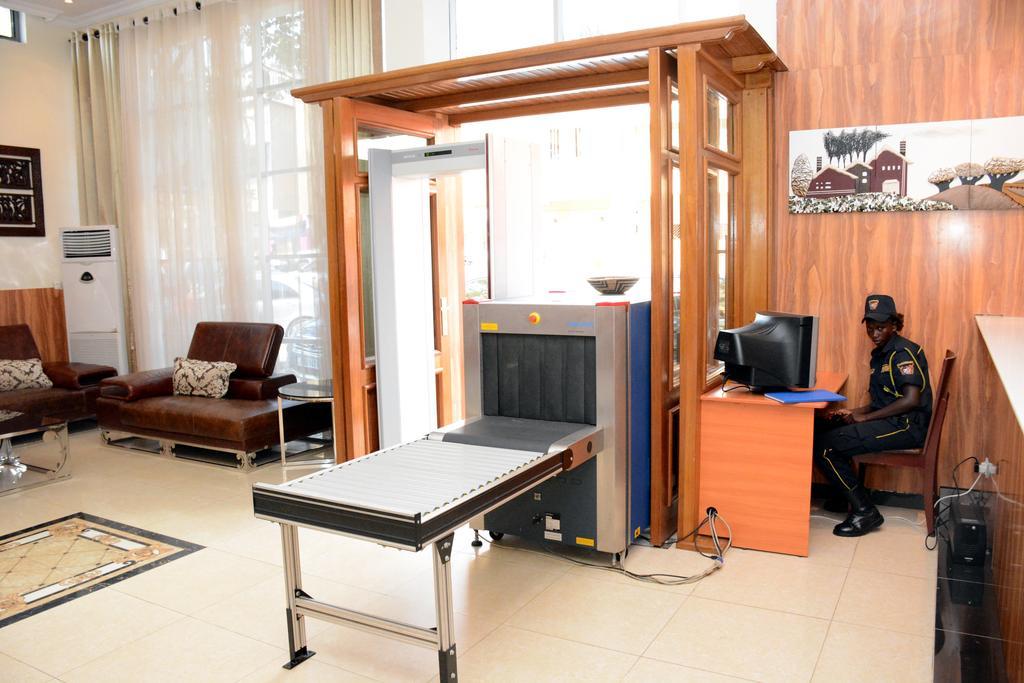 La Posh Hotel Kigali Luaran gambar