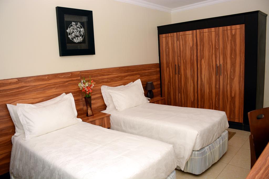 La Posh Hotel Kigali Luaran gambar